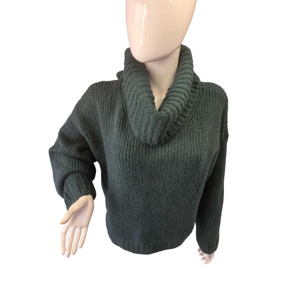 Pilcro Urban Outfitters Chunky Knit Green Sweater Women Sz M Oversize Cowl Neck - Picture 2 of 7